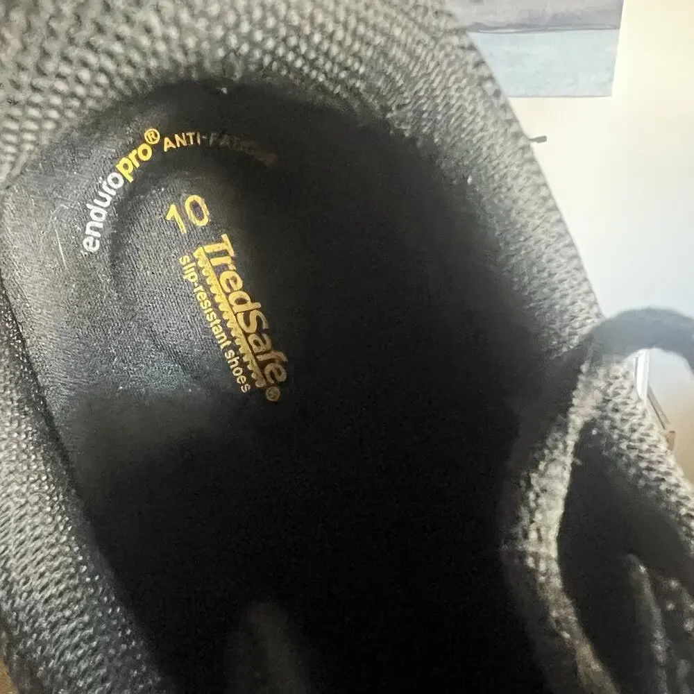 TredSafe enduroPro Slip Resistant Black Men's Work Shoes Durable Safety Footwear